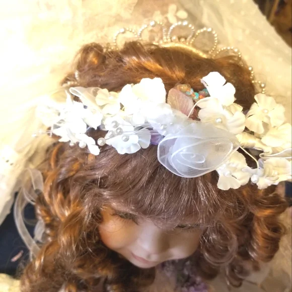Accessories | White Floral Bridal Cummunion Flower Girl  display picture 1